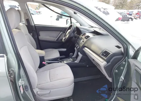 2014 Subaru Forester 2.5I z USA, uszkodzony, nr VIN JF2SJAAC6EH489731